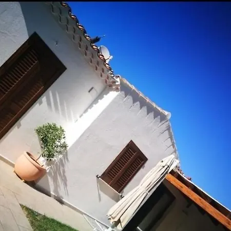 Con Piscina Privata